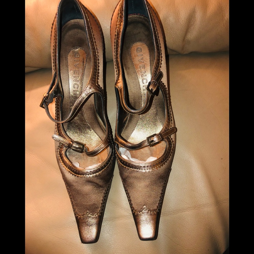 Givenchy Gold Pumps